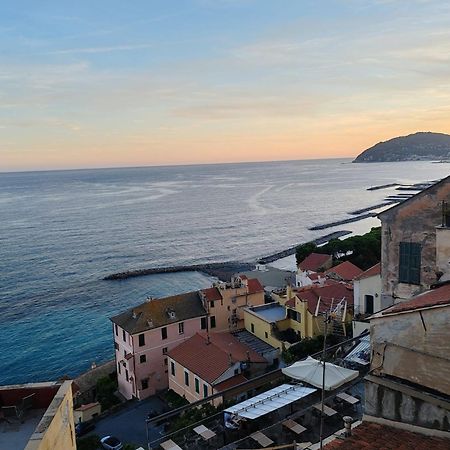Appartamento Vista Mare Albenga Ngoại thất bức ảnh