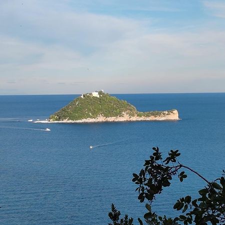 Appartamento Vista Mare Albenga Ngoại thất bức ảnh