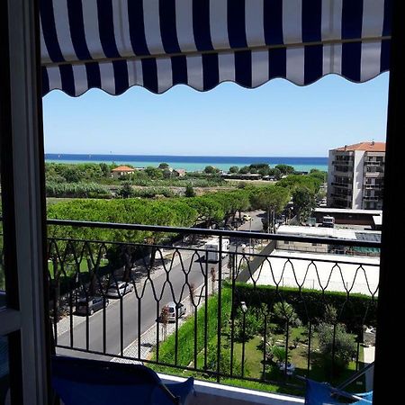 Appartamento Vista Mare Albenga Ngoại thất bức ảnh