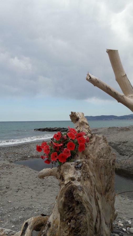 Appartamento Vista Mare Albenga Ngoại thất bức ảnh